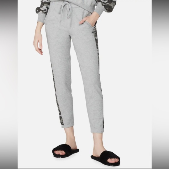 Monrow Pants - Monrow Light Gray Camo Cotton and Cashmere Joggers
